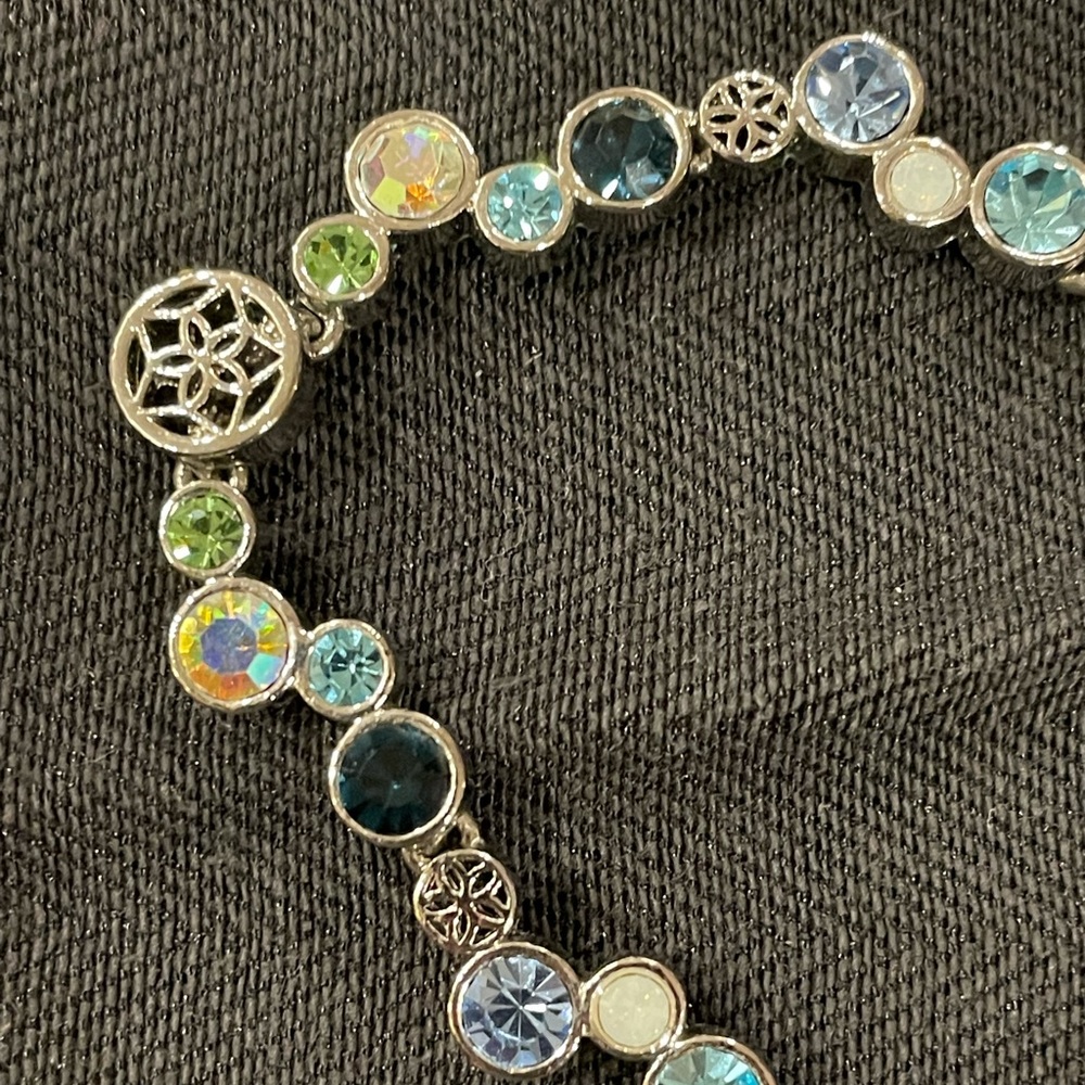 Lia sophia necklace
